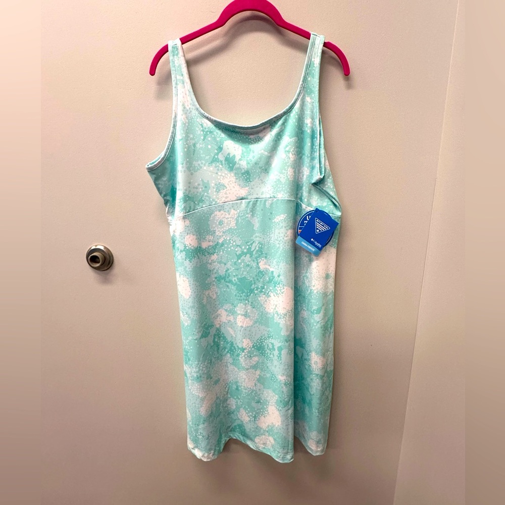 Columbia “freezer 3” dress. Brand new with tags. Size XL